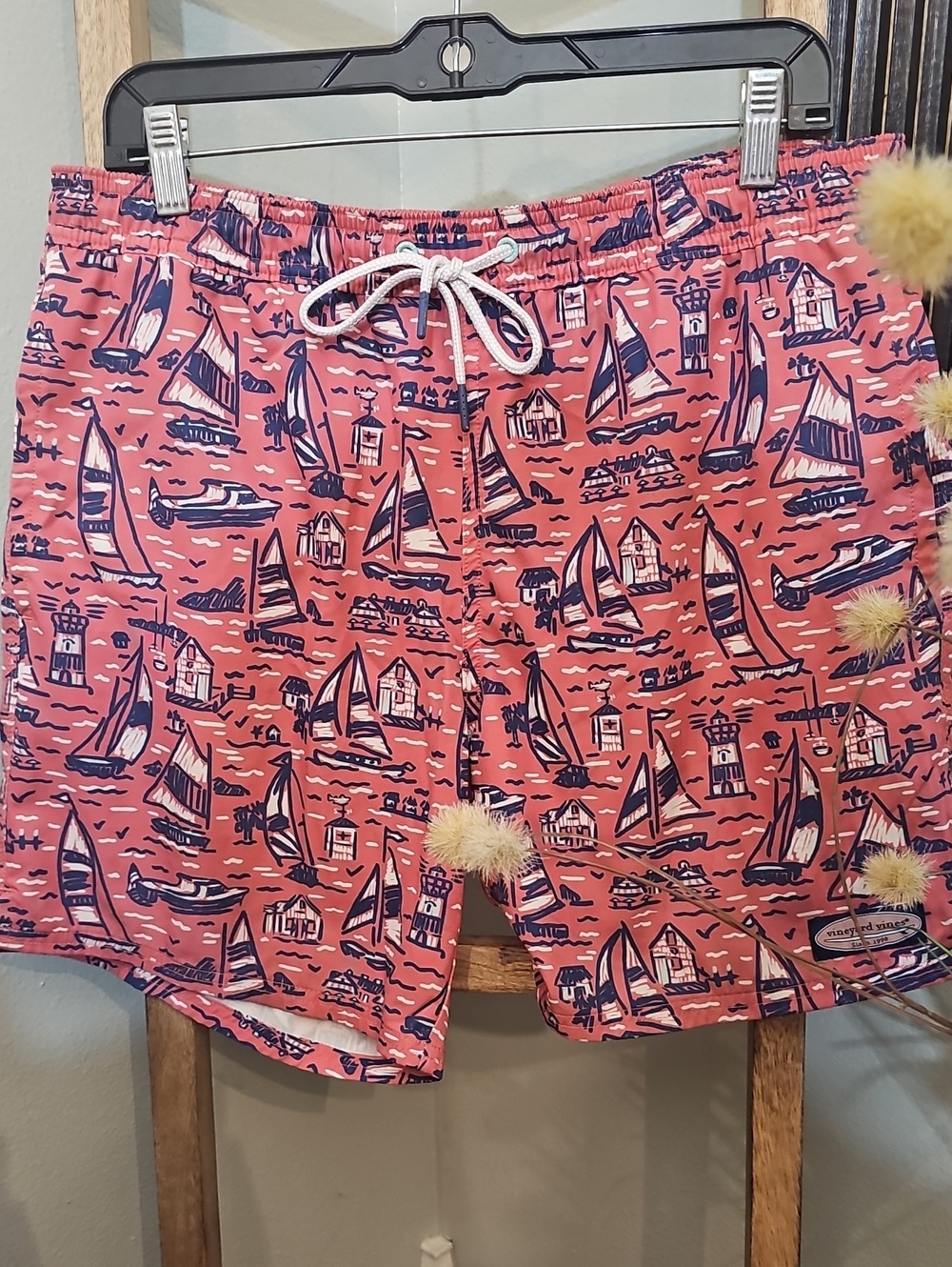 Vineyard Vines Men's Coral Nautical Print Swim Shorts Board Shorts Swimwear
